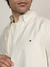 Camisa Tommy Hilfiger Regular Sandalwood/White L Camisas
